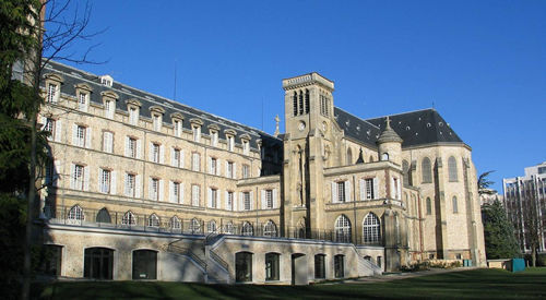 versailles1 Ecole Sainte-Geneviève (Ginette) sous tutelle de la Compagnie de Jésus,Créée en 1854 et à Versailles depuis 1913
