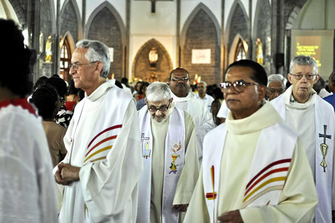 Célébration dans l'église Saint François Xavier le 4 décembre 2011