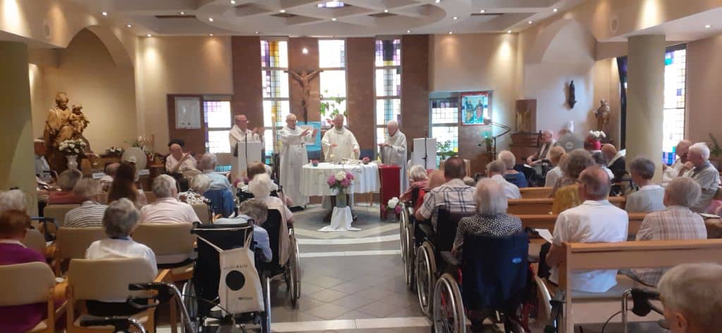 Messe à la maison Saint-Jean