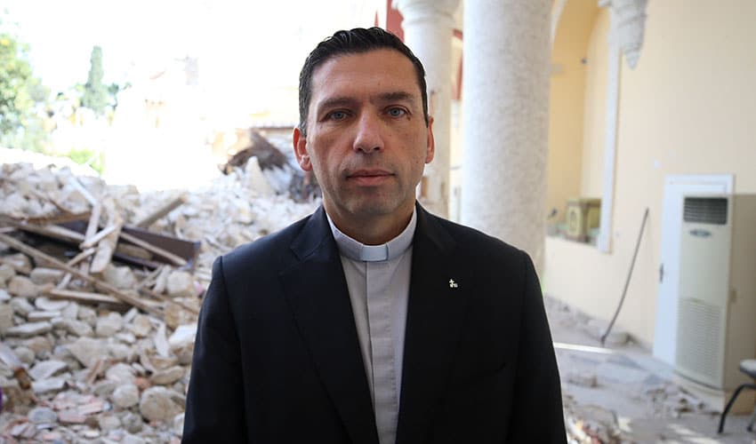 pere Antuan Ilgit jésuite - tremblement de terre en Syrie