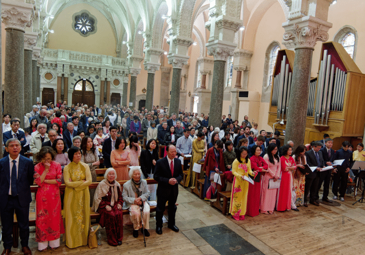 ordination presbytérale Vinh 3