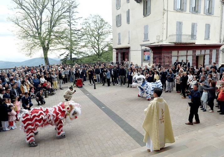 ordination presbytérale Vinh 4