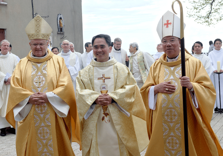 ordination presbytérale Vinh