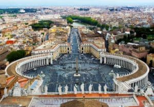 Vue du Vatican, place saint-Pierre